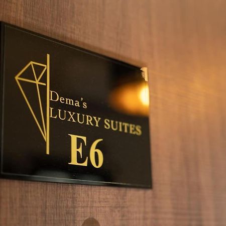 Dema Luxury Suites - Perikleous E6 Atene Esterno foto