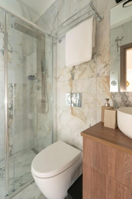 Dema Luxury Suites - Perikleous E6 Atene Esterno foto