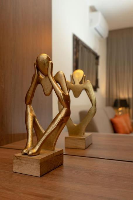 Dema Luxury Suites - Perikleous E6 Atene Esterno foto